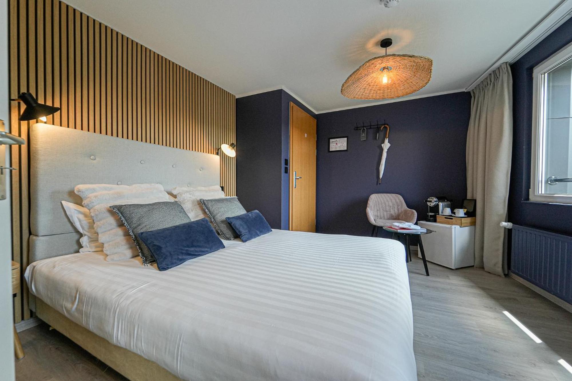 Hotel Panorama Бульон Экстерьер фото