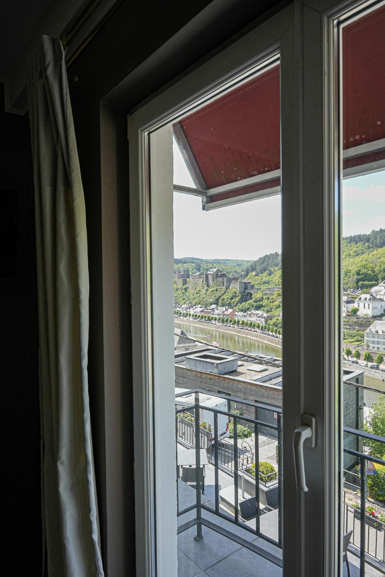 Hotel Panorama Бульон Экстерьер фото